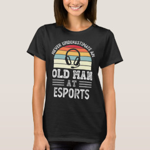 Camiseta Mens Nunca Subestimam Um Velho Em Esporões Gordura