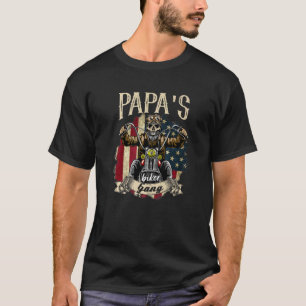 Camiseta Mens Papa Biker Gang Flag Papa Rides Bike