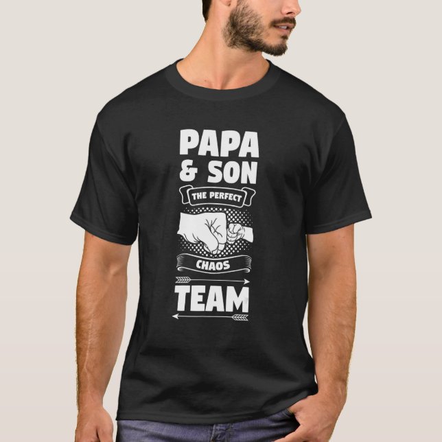 Camiseta Mens Papa e filho da equipe perfeita Papa Family (Frente)