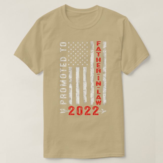 Camiseta Mens Patriótico Promovido Ao PadreInLaw 2022 USA A (Frente do Design)
