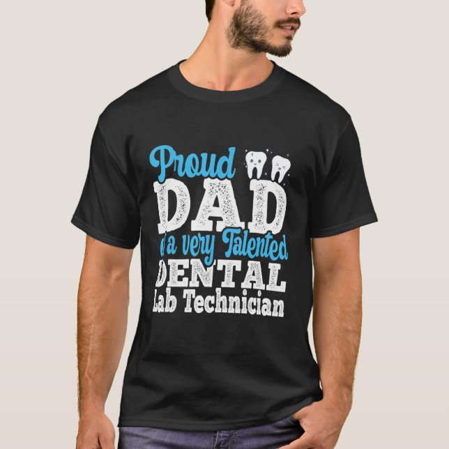 Camiseta Mens Proud Dad Of Orthodontic Laboratory Dental La (Frente)