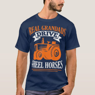 Camiseta Mens reais Avós dirigem trator de cavalos de rodas