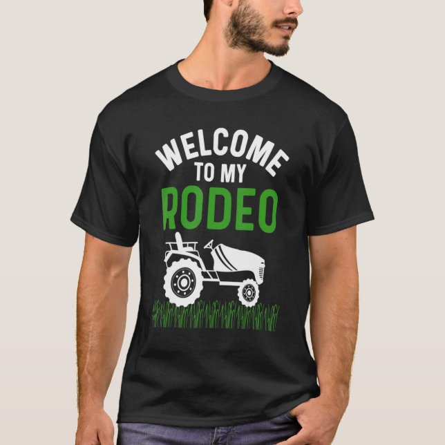 Camiseta Mens Rodeo Dad Lawn Mowing  Landscaper Stuff Yard  (Frente)