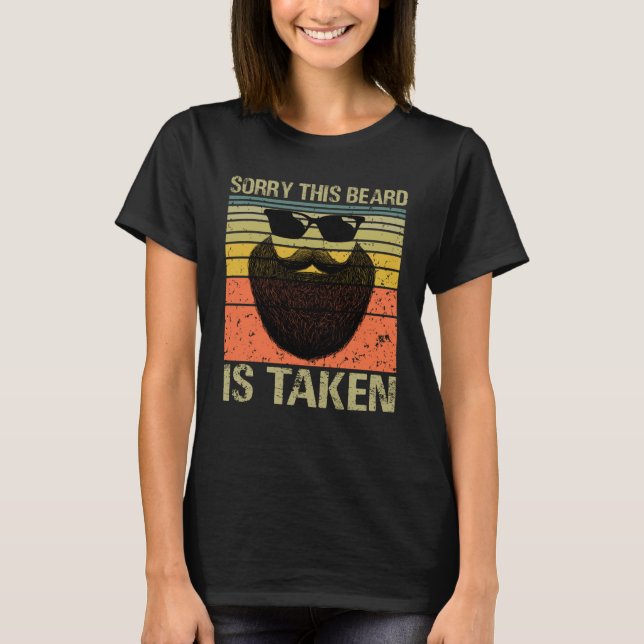 Camiseta Mens Sorry This Beard Is Taken Valentines Day Desi (Frente)
