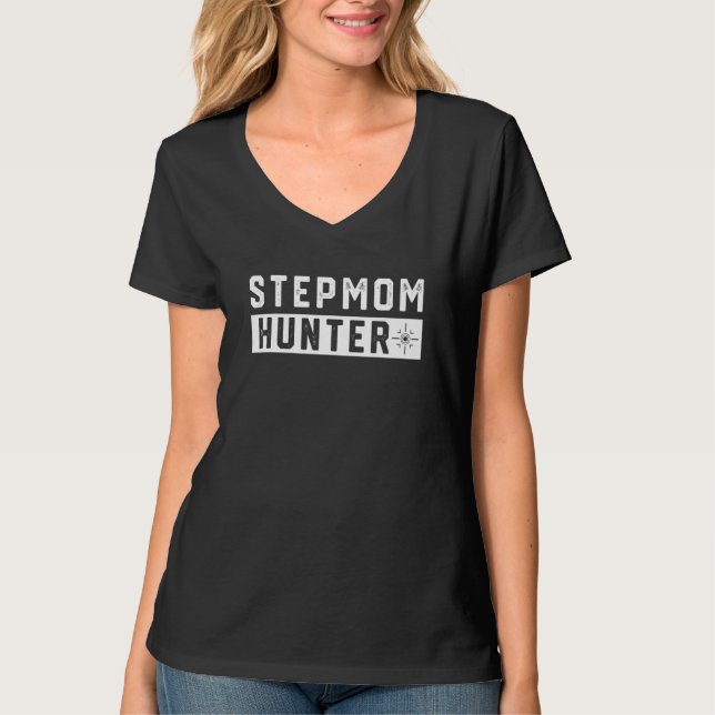 Camiseta Mens Stepmom Hunting Funny Saying Quote step mom j (Frente)