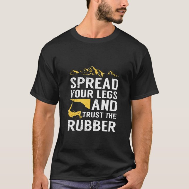 Camiseta Mens Subindo Para Um Clima De Rock (Frente)