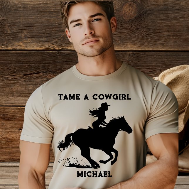 Camiseta Men's Tame a Cowgirl Girl on Horse T-Shirt (Criador carregado)