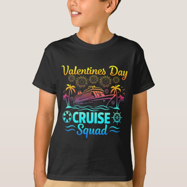 Camiseta Mens Valentines Day Cruise Squad 2026 Vacation Tra (Frente)