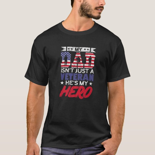 Camiseta Mens Veteran Pai Ele é o meu Herói Orgulhoso Veter (Frente)