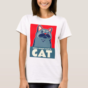 Camiseta Meow significa woof em gata, uma citação engraç