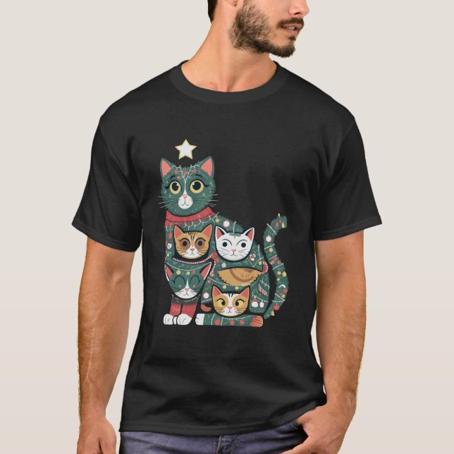 Camiseta Meowy Christmas Tree: Festive Feline Fun (Frente)