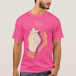 Camiseta Mercadoria de Kpop com Coração de Dedos Música Cor