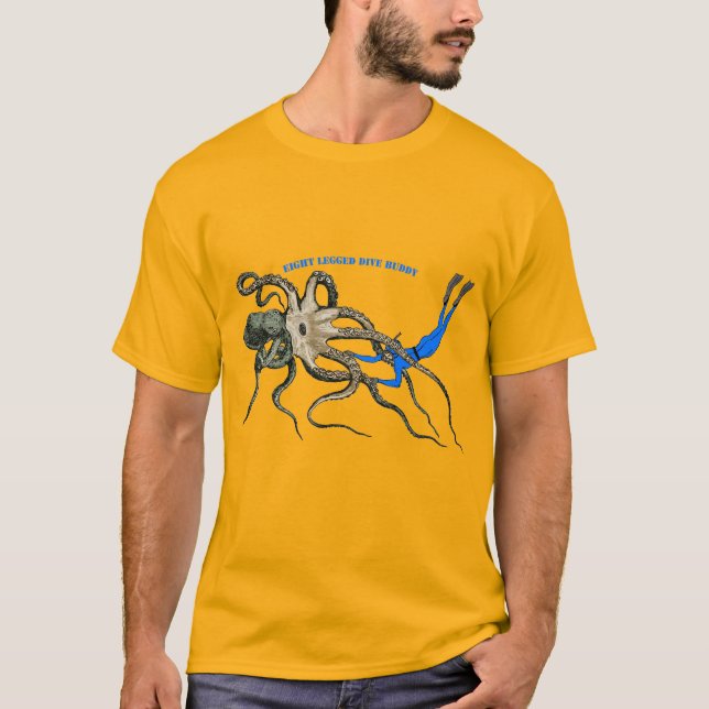 Camiseta Mergulhador Livre olhando sobre um URM de polvo gi (Frente)
