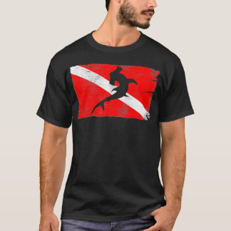 Camiseta Mergulho Bandeira Hammerhead Silhouette Dividindo 