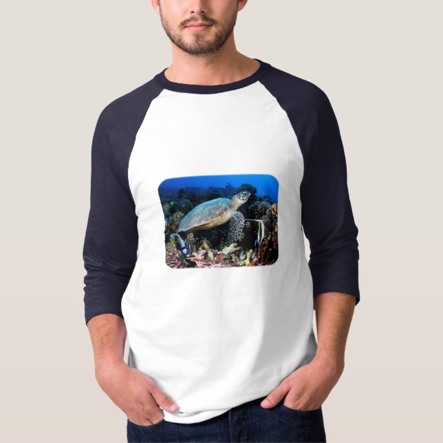 Camiseta Mergulho com tartarugas (Frente)