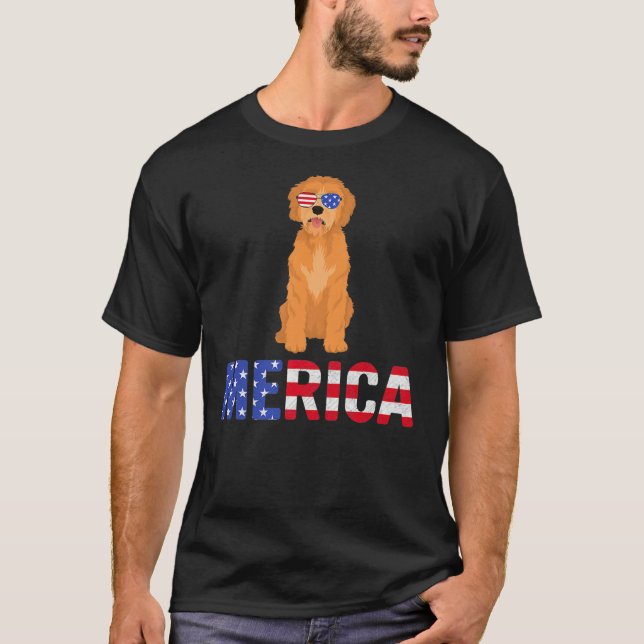 Camiseta Merica EUA Flag Goldendoododle Cachorros Sunglass  (Frente)