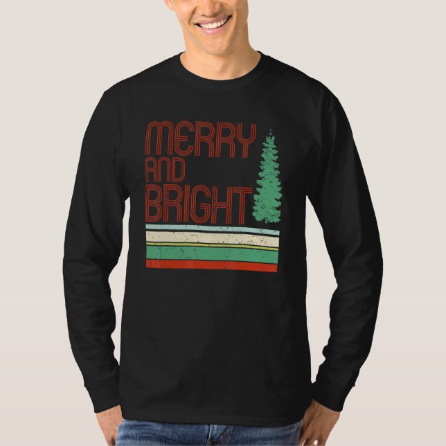 Camiseta Merry and Bright Merry Christmas Tree Xmas Vibes W (Frente)