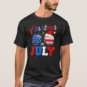 Camiseta Merry Christmas In July Santa Hat Sunglasses Xmas