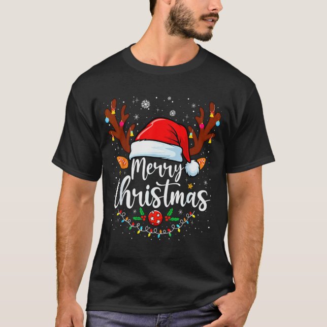 Camiseta Merry Christmas Red Santa Hat Reindeer Xmas Matchi (Frente)