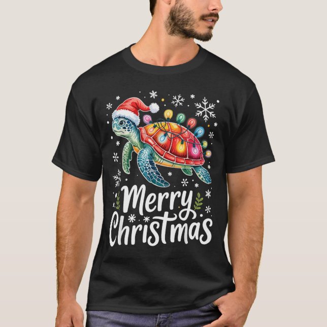 Camiseta Merry Christmas Sea Turtle Christmas Lights Santa  (Frente)
