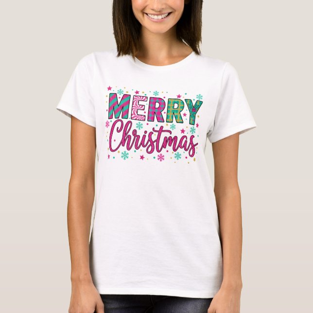 Camiseta MERRY Christmas T-Shirt – Bold Holiday Typography  (Frente)