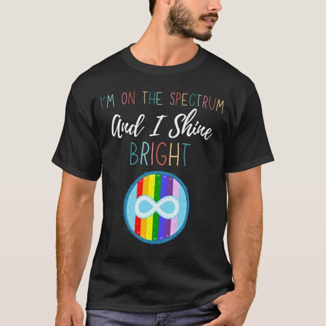 Camiseta Mês de Consciência do Autismo Estou no Espectro e (Frente)