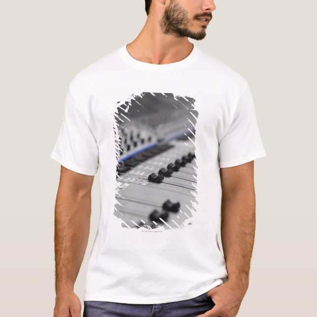 Camiseta Mesa de mistura (Frente)