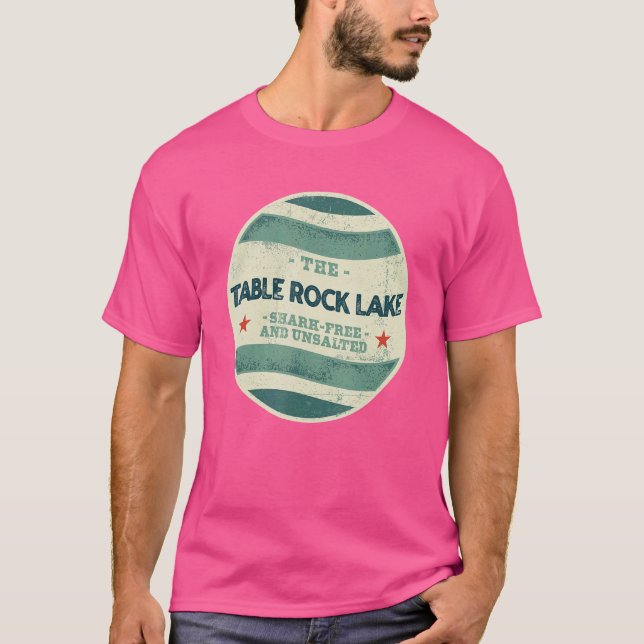 Camiseta Mesa Rock Lake Shark Free e Unsalgado Camping Mi (Frente)