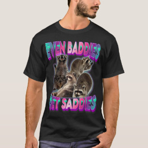Camiseta Mesmo Vilões Sentem Tristezas Meme de Guaxinim
