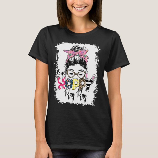 Camiseta Messy Bun Bunny One Hoppy Ray Leopard Happy Ea (Frente)