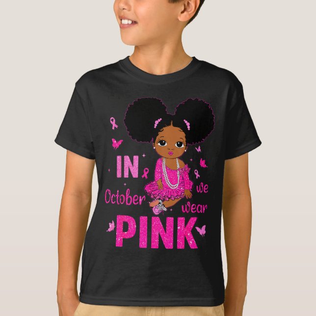 Camiseta Messy Bun In October We Wear Nk Breast Cancer Blac (Frente)