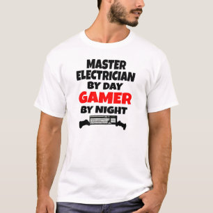 Camiseta Mestre eletricista por dia jogador pela noite