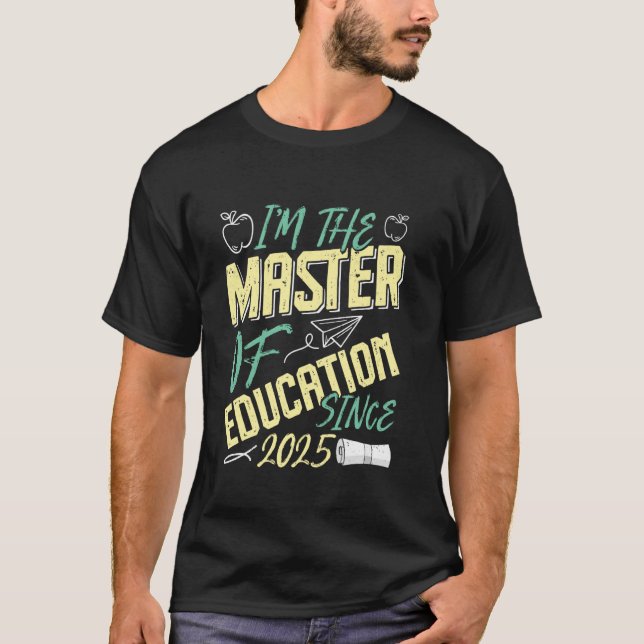 Camiseta MESTRE EM EDUCAÇÃO 2025 Professores com Mestrado (Frente)