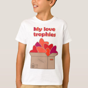 Camiseta Meu amor troféu no cheio de Namorados corações