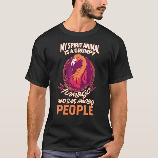 Camiseta Meu Animal Espírito É Grumpy Flamingo Flamingo 3 (Frente)