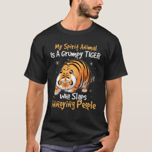 Camiseta meu animal espiritual é um tigre rabugento que bat