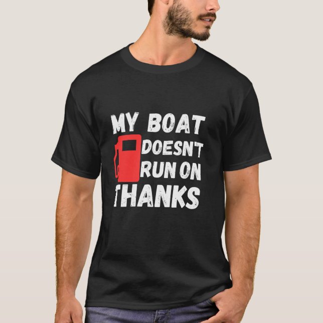 Camiseta Meu barco não corre em obrigados (Frente)