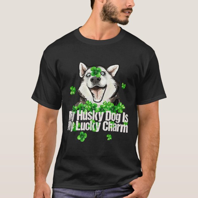Camiseta Meu Cachorro Rouco É Meu Charme Sortudo (Frente)