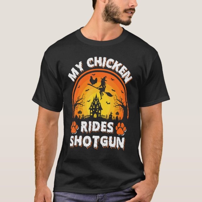 Camiseta Meu Cavalgada de Frango Bruxa Espingarda Frango Pá (Frente)