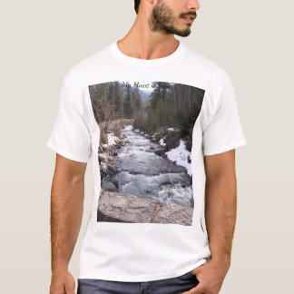 Camiseta Meu coração está aqui perto do rio