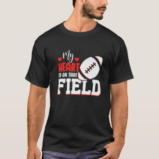 Camiseta Meu Coração Está Naquele Design De Futebol Engraça