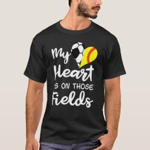 Camiseta Meu Coração Está Naqueles Campos Engraçado Softbal