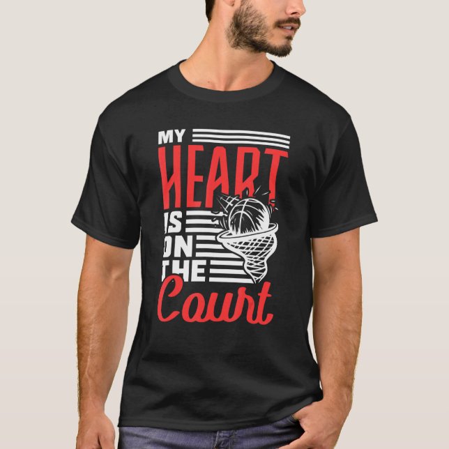 Camiseta Meu Coração Está No Tribunal De Basquete (Frente)