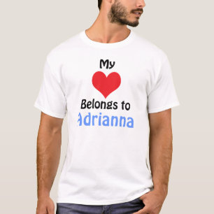 Camiseta Meu Coração Pertence à Adrianna