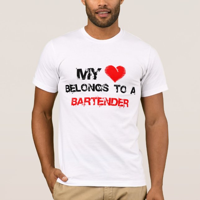 Camiseta Meu Coração Pertence A Um Barman (Frente)