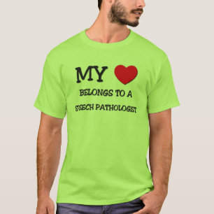 Camiseta Meu coração pertence a um PATOLOGISTA de DISCURS