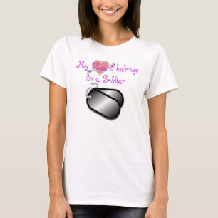 Camiseta Meu Coração Pertence a uma Arte de Amor de Soldado