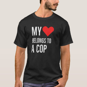 Camiseta Meu coração pertence a uma citação de aniversário