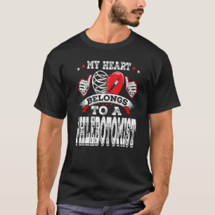 Camiseta Meu Coração Pertence A Uma Mulher Marido Flebotomi