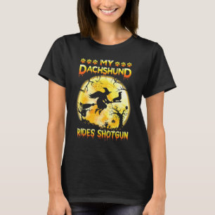 Camiseta Meu Dachshund Rides Shotgun Dachshund Dog Hallow